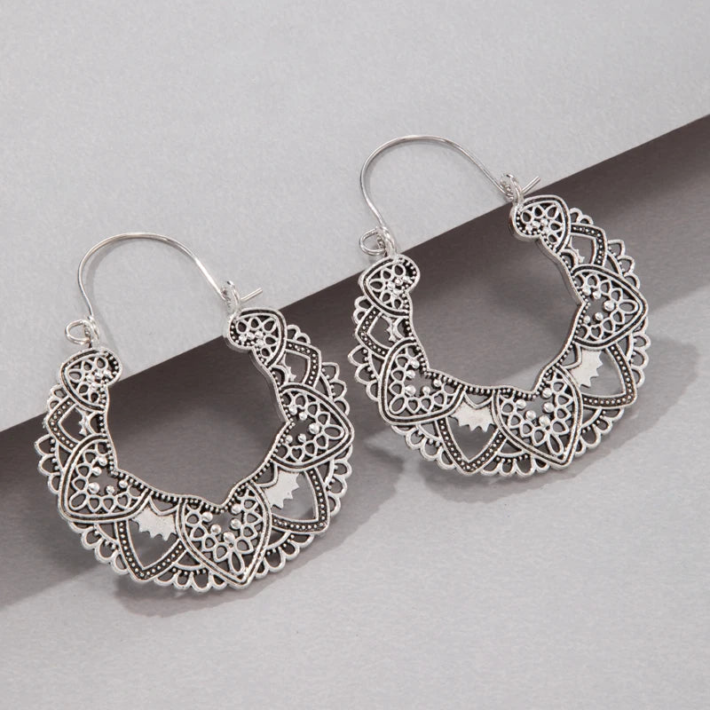 BOUCLES D'OREILLES