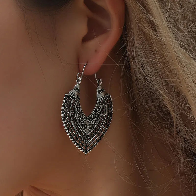 BOUCLES D'OREILLES