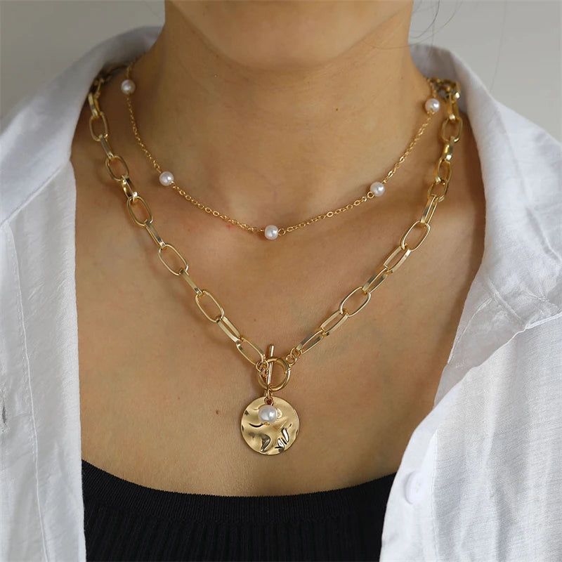 Collier ras-de-cou