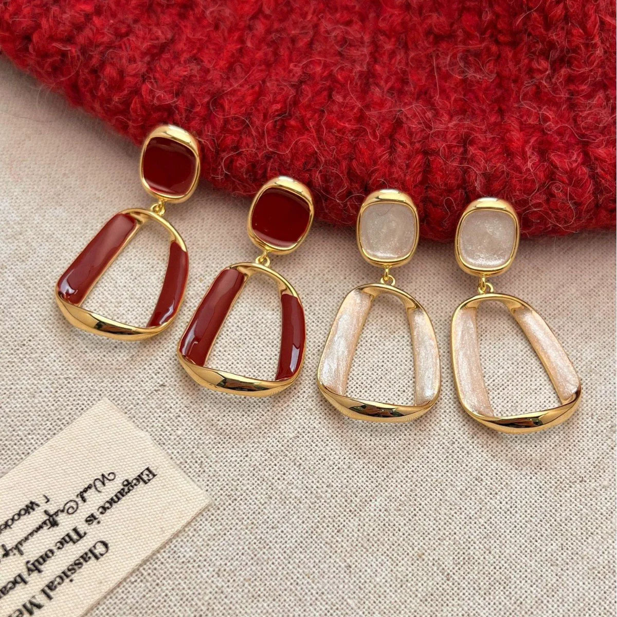 BOUCLES D'OREILLES