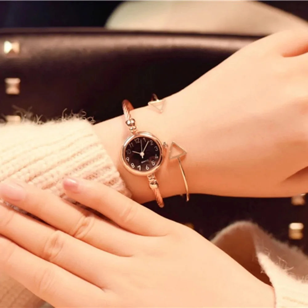 MONTRE EN ACIER INOXYDABLE POUR FEMMES