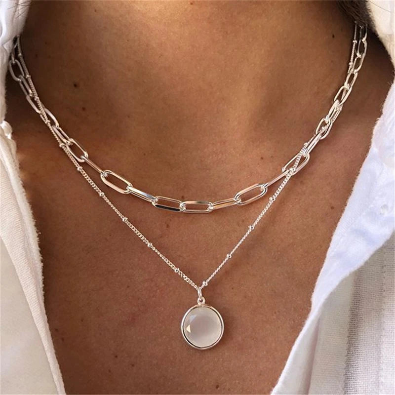 Collier ras-de-cou