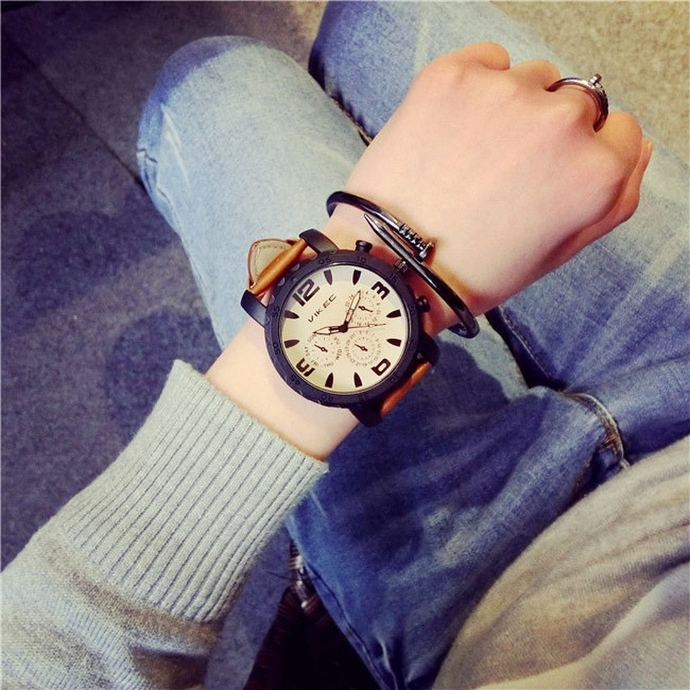 MONTRE POUR HOMMES ET FEMMES EN CUIR