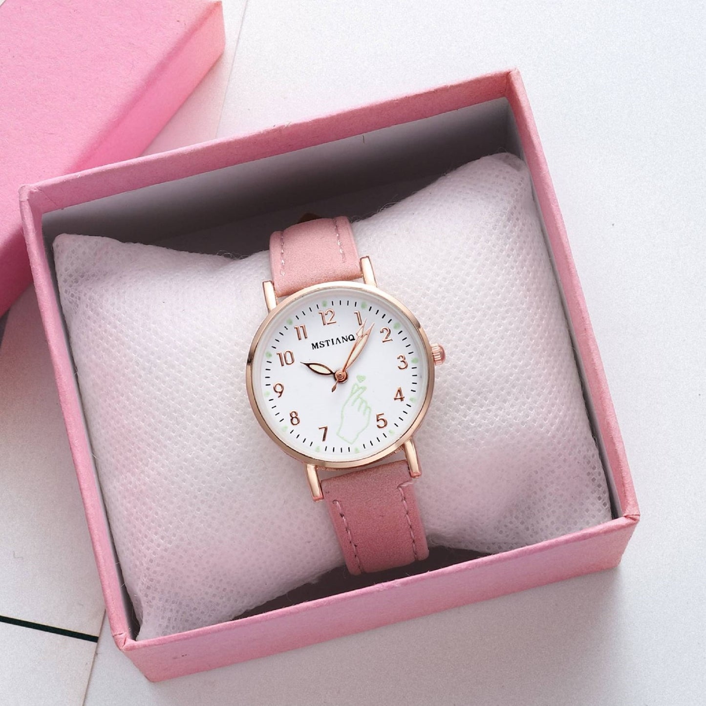 MONTRE FEMMES LUMINEUSE