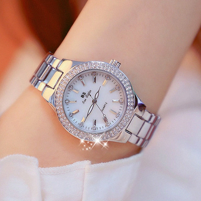 MONTRE-BRACELET EN ACIER INOXYDABLE POUR FEMME